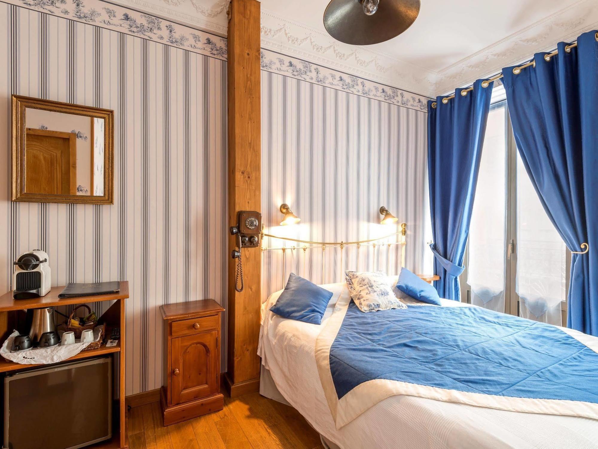 Hotel Du Lion D'Or Cauterets Buitenkant foto